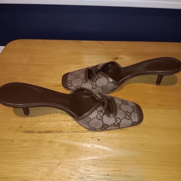 Gucci GG Monogram Kitten Heels Size 34 1/2 - Picture 3 of 5